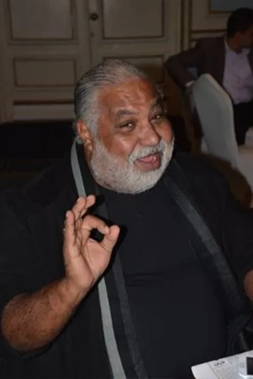 Hosny Abaza interpretando a 