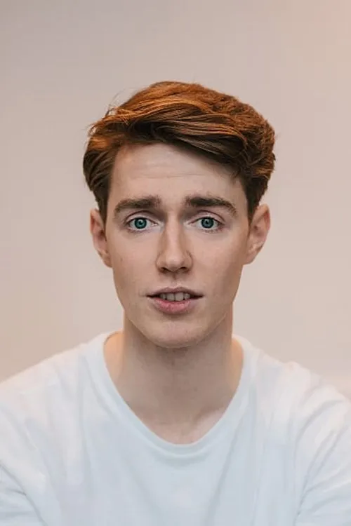 Howard Perret interpretando a Alf Prescott