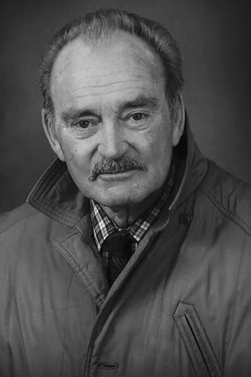 Dermot MacDowell ha trabajado con Howell Evans en 2 ocasiones