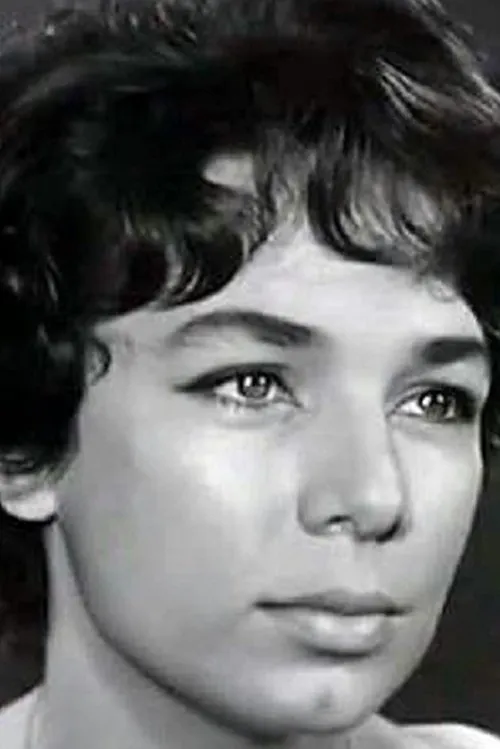 Hristina Sylva interpretando a