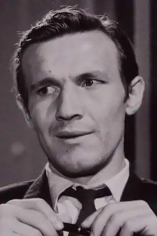 G?????? ??????µ?? ha trabajado con Hristoforos Zikas en 3 ocasiones