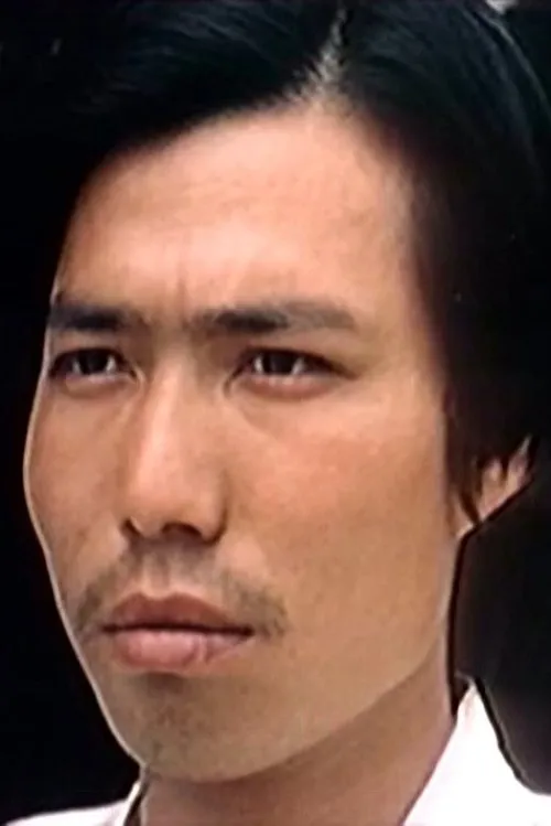 Hsieh Hsing interpretando a 