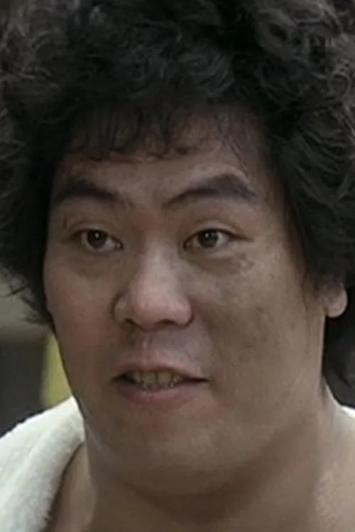 Ting Hsiang ha trabajado con Huang Gen-Wei en 1 ocasiones