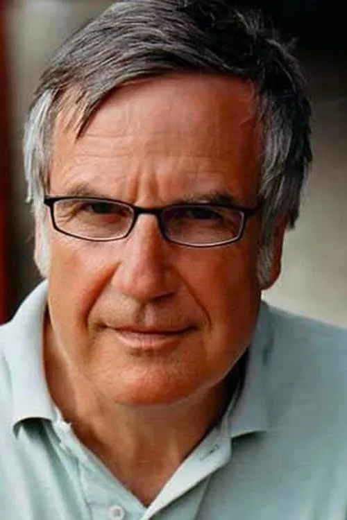 Hubert Mulzer interpretando a Oberstaatsanwalt Kiesel