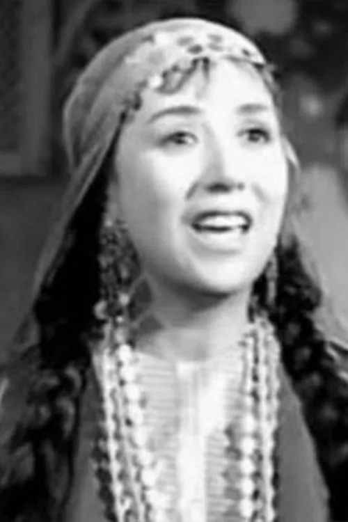 Huda Issa interpretando a