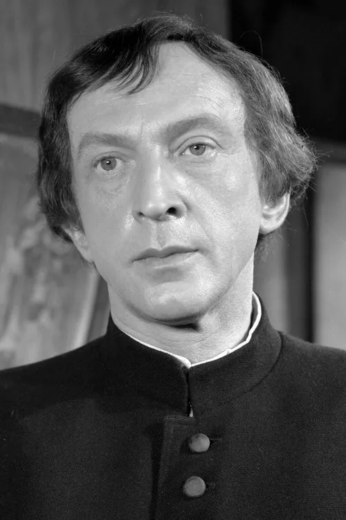 Hugo Krzyski en su biografía y filmografía