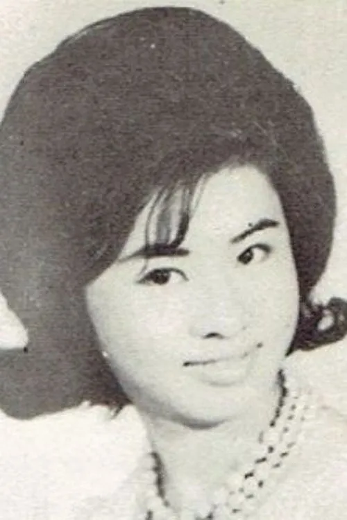 Hung Hung en su biografía y filmografía