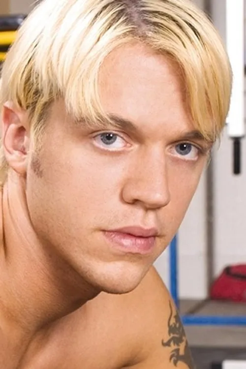 Hunter James interpretando a 