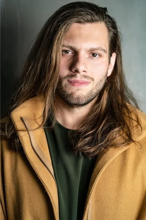 Dean Shortland ha trabajado con Hunter Redfern en 1 ocasiones