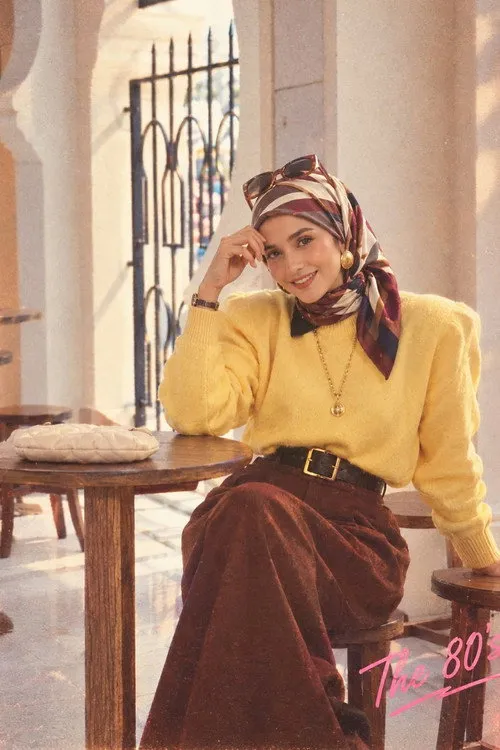 Husna Mustaffa — personaje: Lisa