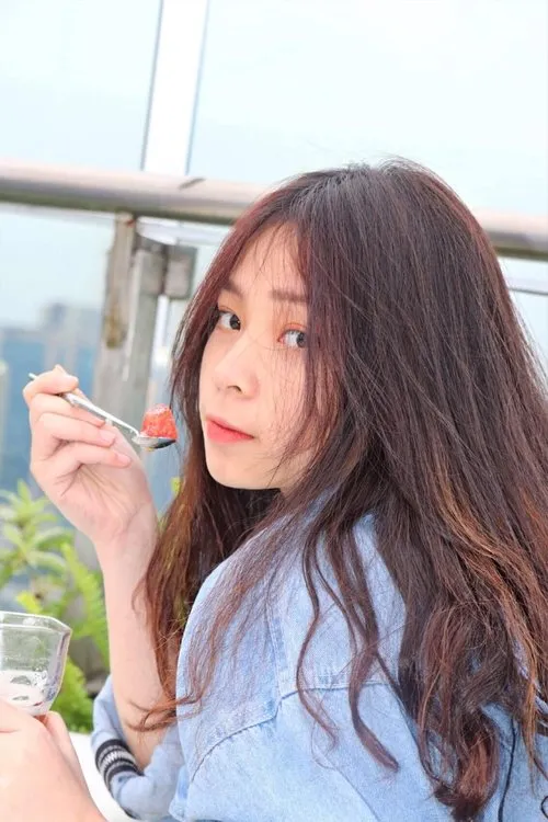 Huyền Diệp — personaje: Thu? Linh