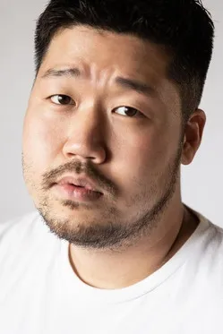 Hwang Dae-woong en su biografía y filmografía