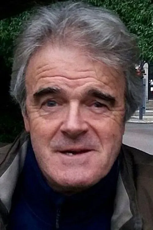 Ian Burns en su biografía y filmografía