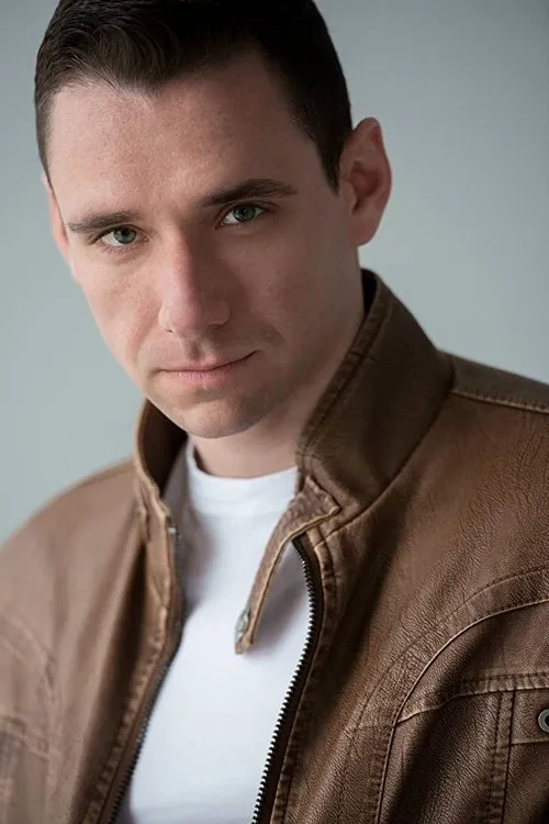 Salina Gusmano ha trabajado con Ian Lang en 1 ocasiones