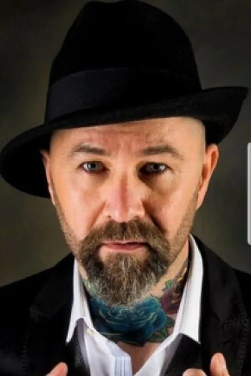 Ian Lawman — personaje: Himself