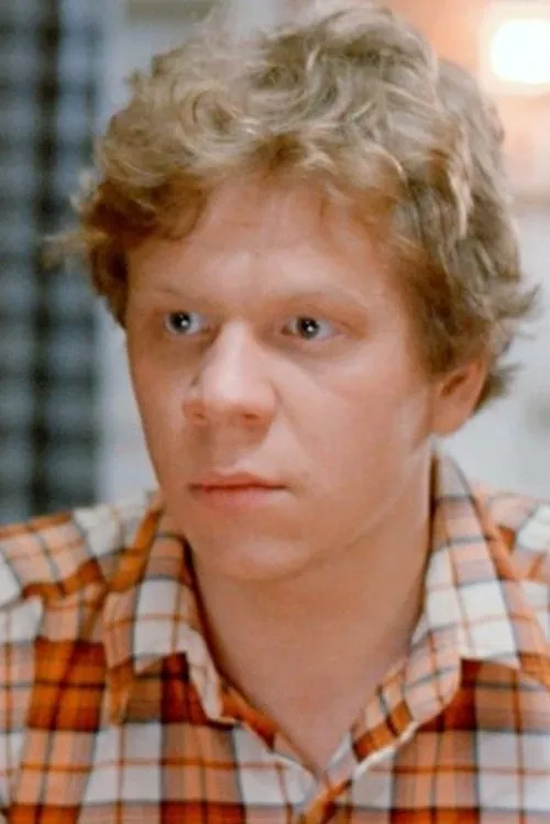 Игорь Лях interpretando a 