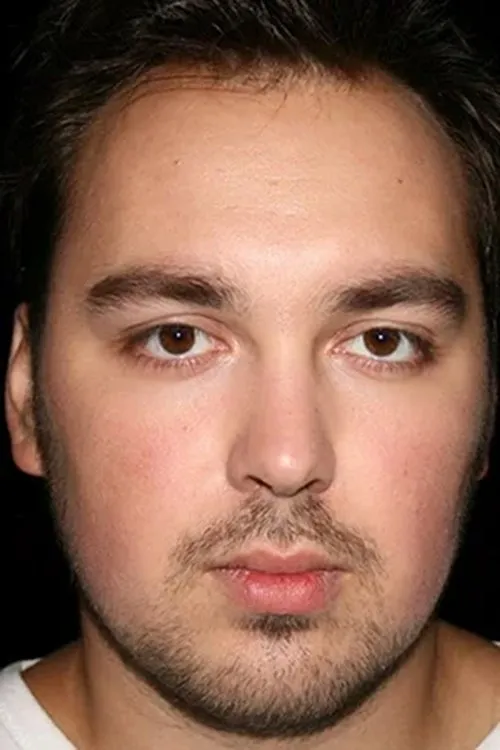 Игорь Войнаровский interpretando a Pulya