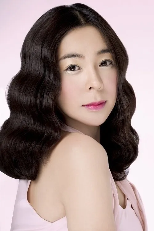 이혜영 — personaje: Shin Hye-young