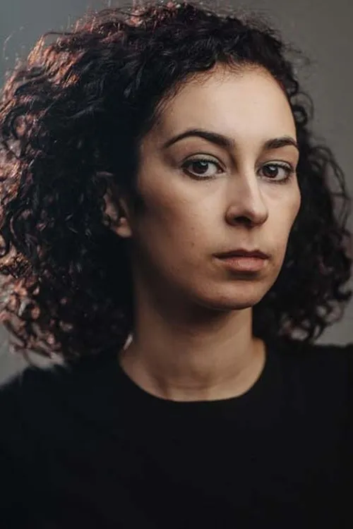 Ikram Aoulad L'Ahcen — personaje: Nora