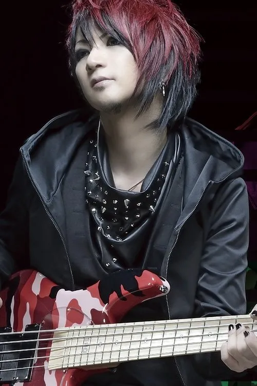 ???? ha trabajado con Ikuo Shibutani en 1 ocasiones