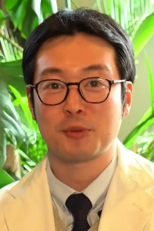 이켠 en su biografía y filmografía