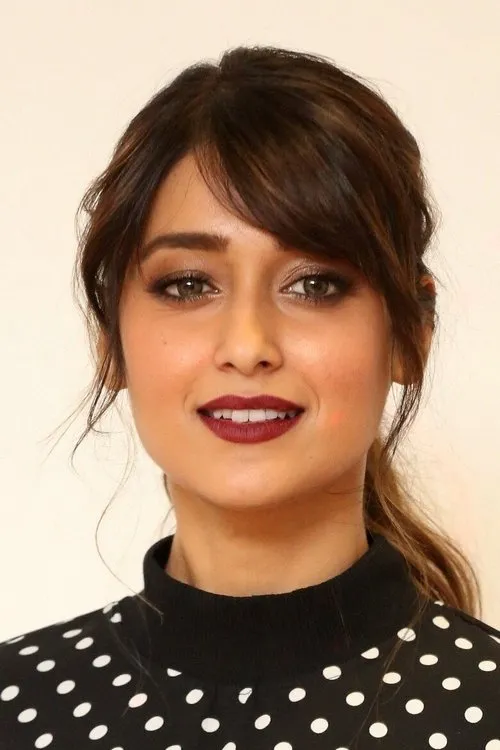 Ileana D'Cruz interpretando a Sunaina Jasvir Kaur