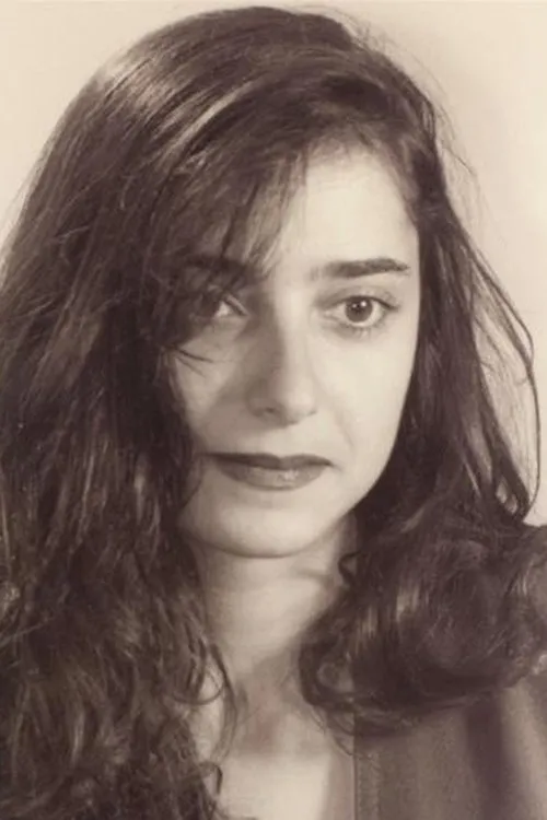 Ilektra Gennata interpretando a