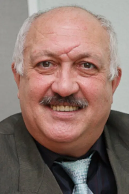 ????????? ??????? ha trabajado con Ilham Xanbudaqov en 1 ocasiones