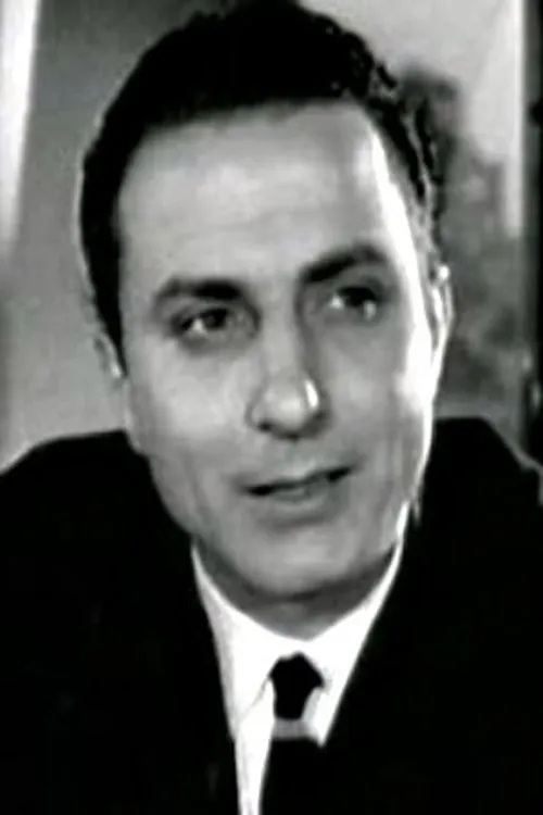 Ilias Stamatiou interpretando a Alexis