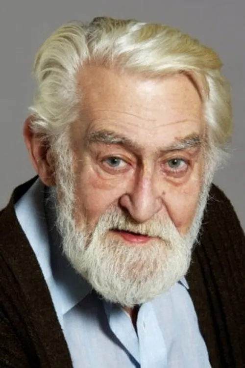 Ilja Racek interpretando a Colleague