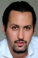 Sara Ginac ha trabajado con Illyès Salah en 1 ocasiones