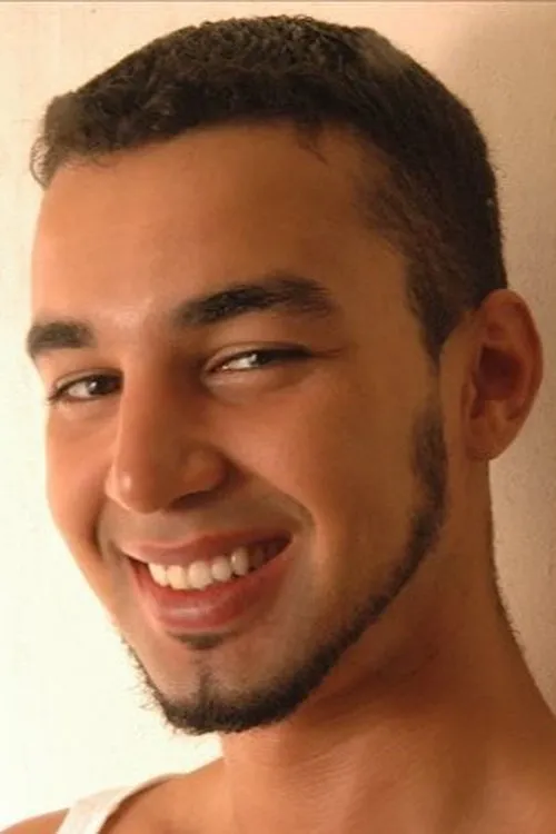 Mehdi Hachemi ha trabajado con Ilmann Bel en 2 ocasiones