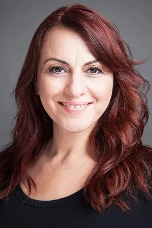 Süleyman Atanisev ha trabajado con İlter Akçebe en 1 ocasiones