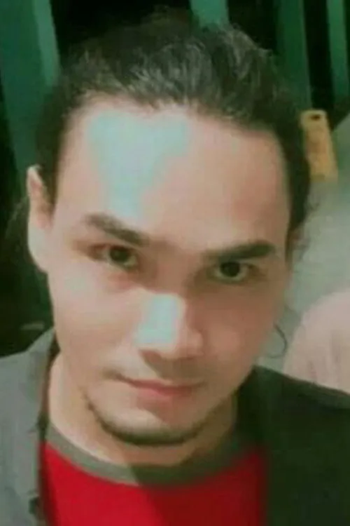 Amir Desar ha trabajado con Imank Gelow en 1 ocasiones