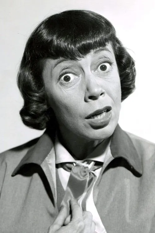Imogene Coca — personaje: Shad