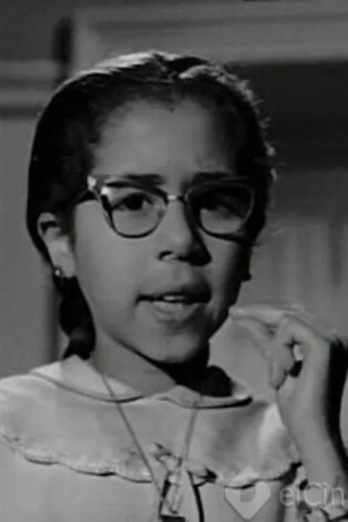 Atef Makram ha trabajado con Inaas Abd Allah en 2 ocasiones