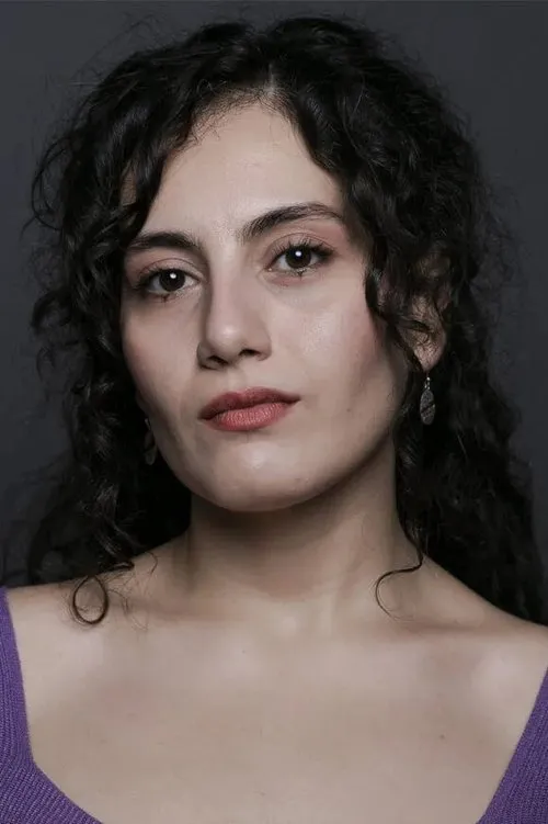 Güliz Gençoglu ha trabajado con İnci Sefa Cingöz en 1 ocasiones