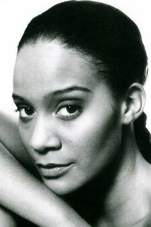 Inday Ba interpretando a Celia Scofield