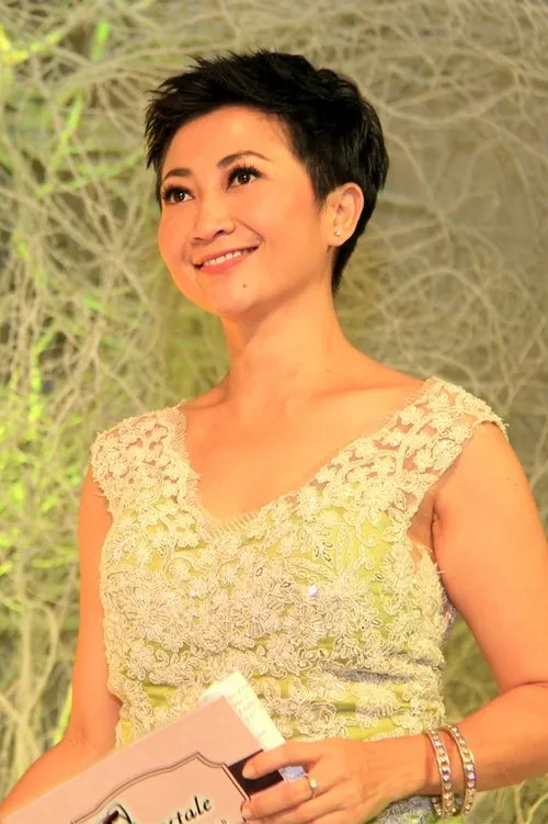 Indy Barends interpretando a Rosi