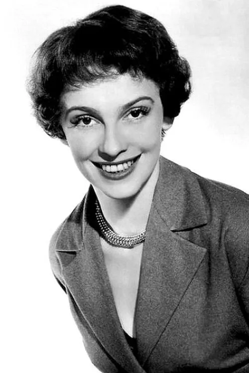 Inge Egger interpretando a Mrs. Briehl