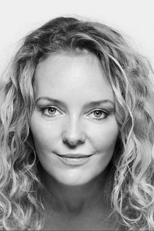 Ingibjörg Stefánsdóttir interpretando a Gudrun