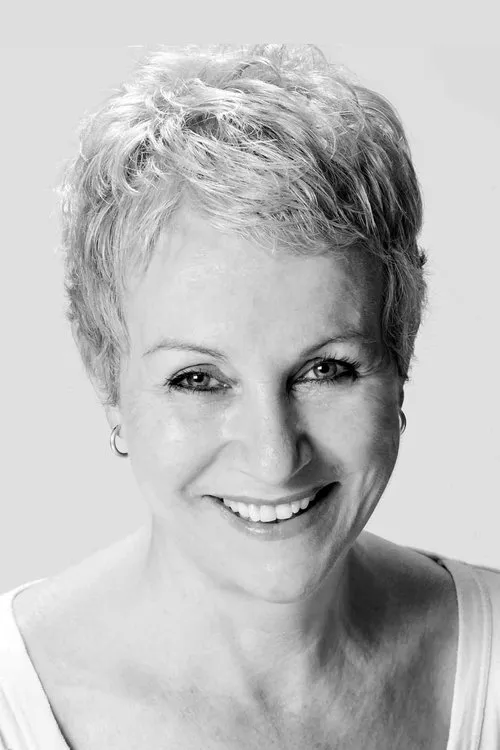 Ingrid Lacey interpretando a Helen Cross