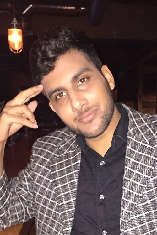 Inney Prakash interpretando a Sid