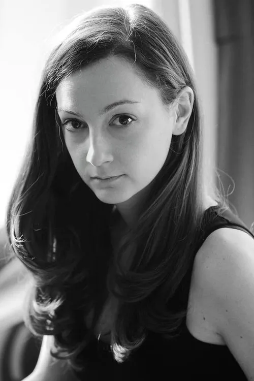 Ioana Anastasia Anton interpretando a Adina