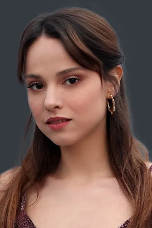 İpek Çiçek — personaje: Ekin