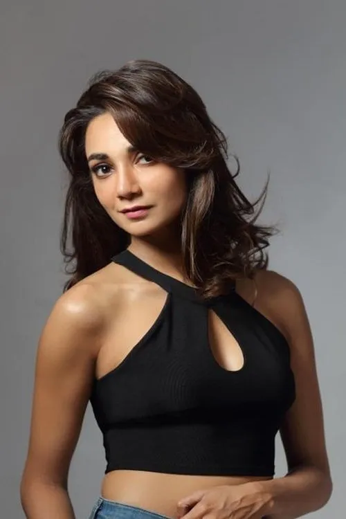 Ira Dubey interpretando a 