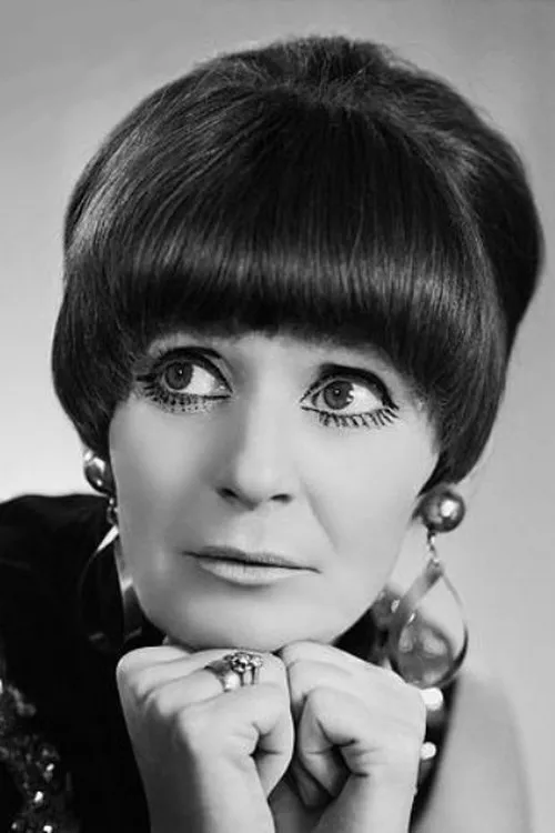 Irén Psota interpretando a 