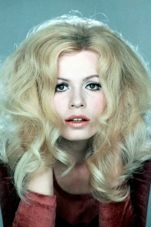 Maciej Damiecki ha trabajado con Irena Karel en 6 ocasiones