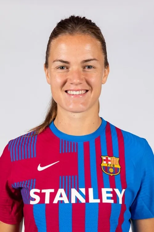 Nadine Keßler ha trabajado con Irene Paredes en 1 ocasiones