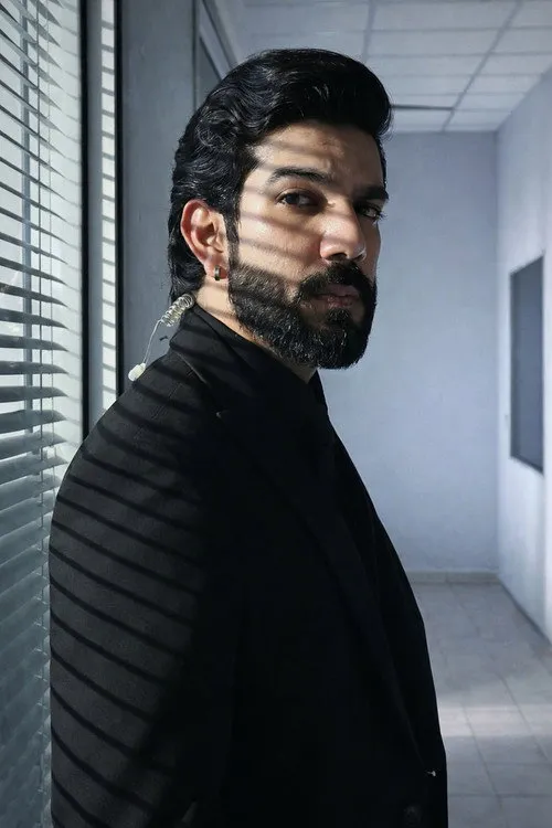 Govind Singh ha trabajado con Irfan Zaini en 1 ocasiones